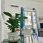 Casa Politeama Florio - Centro *